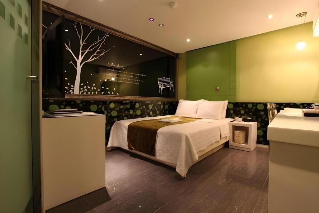 Fox Hotel Seoul Bagian luar foto