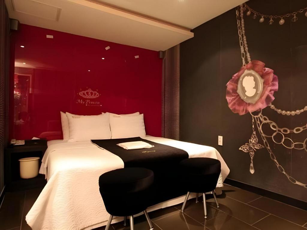 Fox Hotel Seoul Bagian luar foto