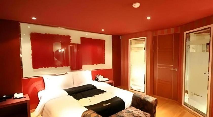Fox Hotel Seoul Bagian luar foto