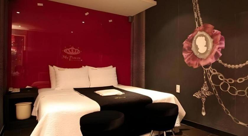 Fox Hotel Seoul Bagian luar foto