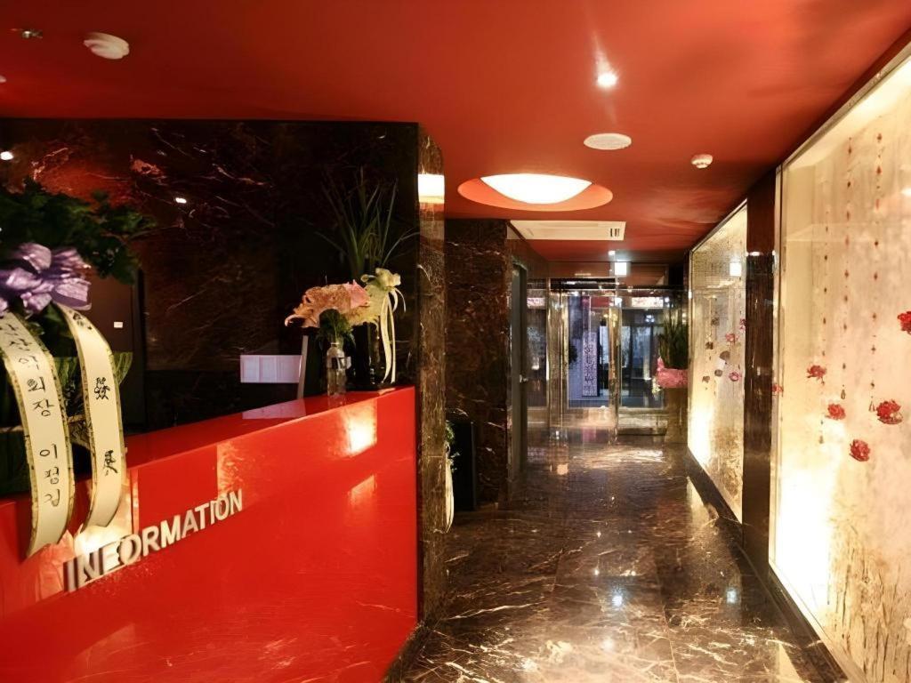 Fox Hotel Seoul Bagian luar foto
