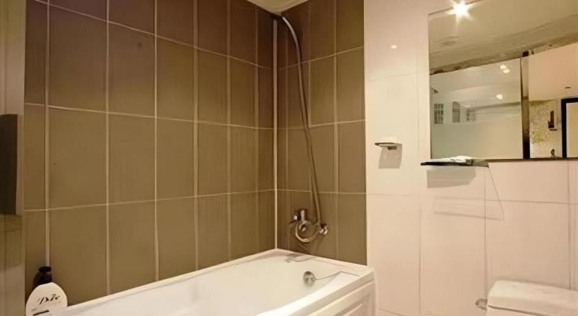 Fox Hotel Seoul Bagian luar foto