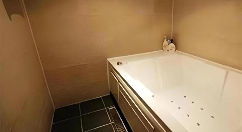 Fox Hotel Seoul Bagian luar foto